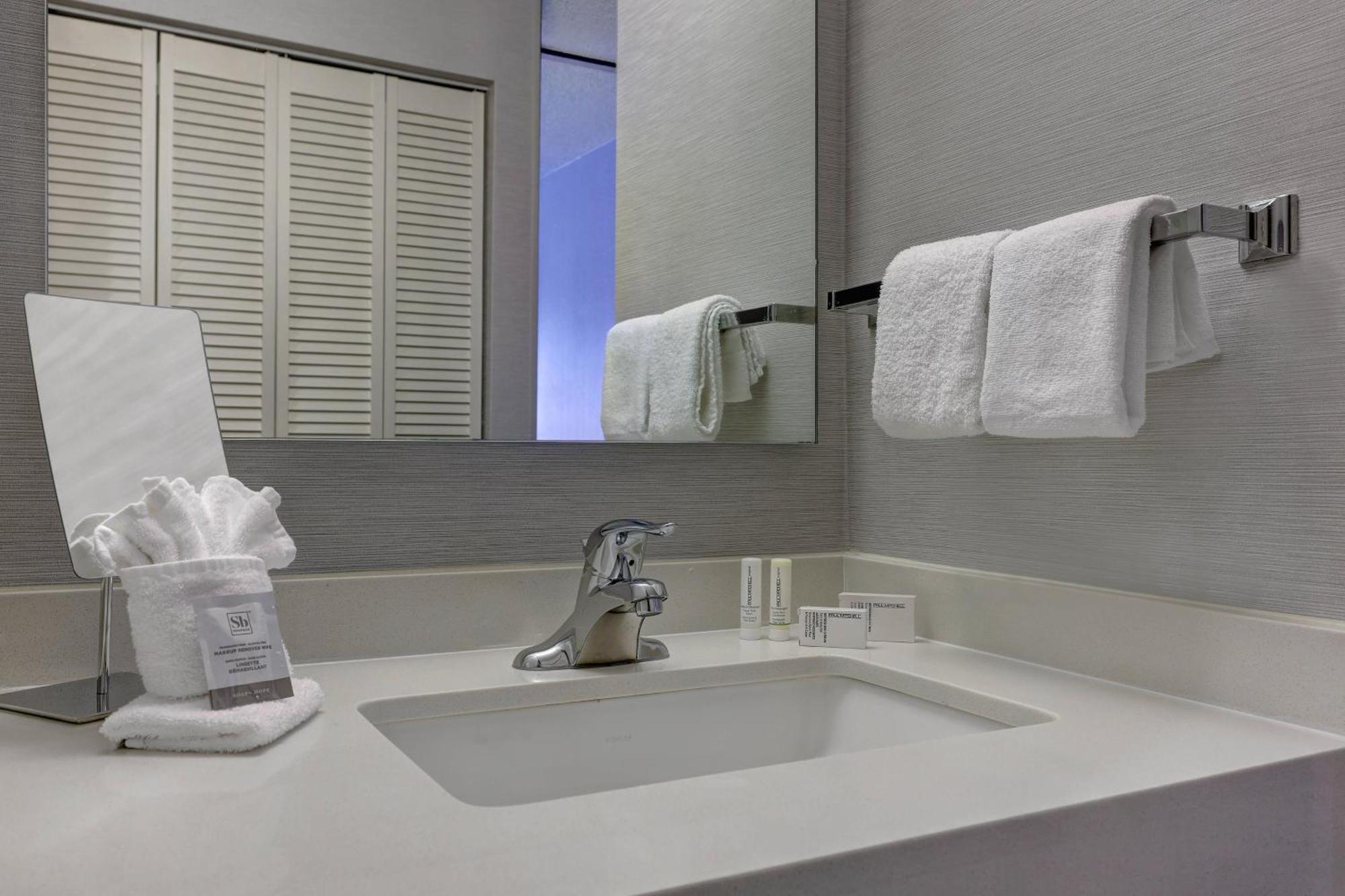 Courtyard By Marriott Portland Southeast/Clackamas Eksteriør billede