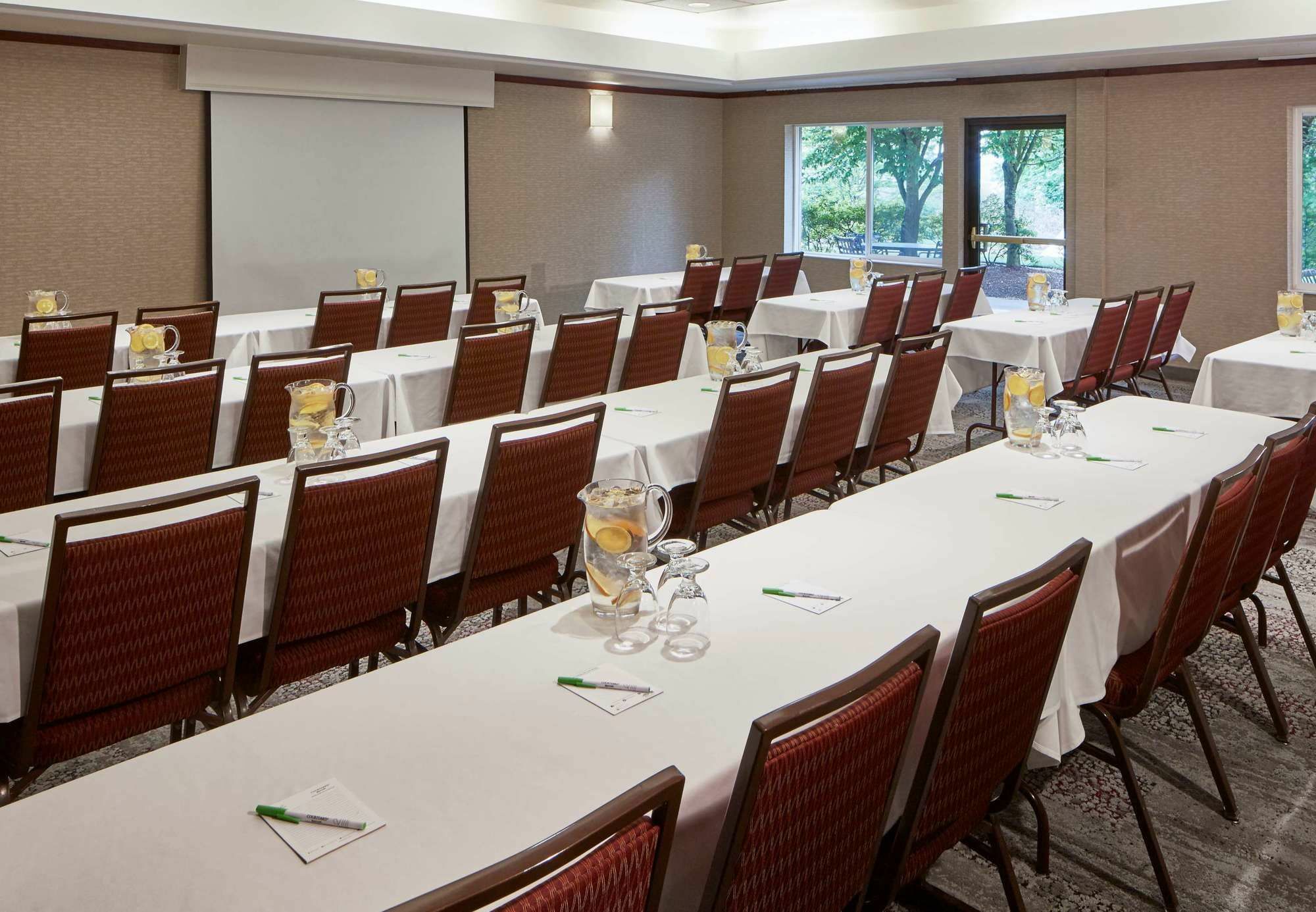 Courtyard By Marriott Portland Southeast/Clackamas Eksteriør billede